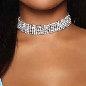 FASHIONNOVA- CHOKER (Silver)
